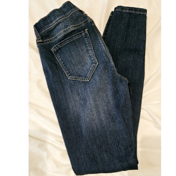 Cello Jeans Women's Small 24x29 Skinny Stretch Dark Wash Denim Pull-On - Picture 1 of 6